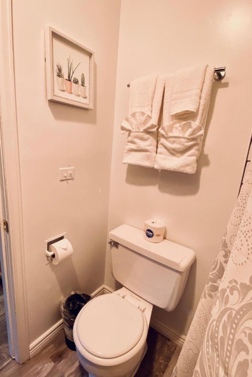 Coyote Motel West image 8